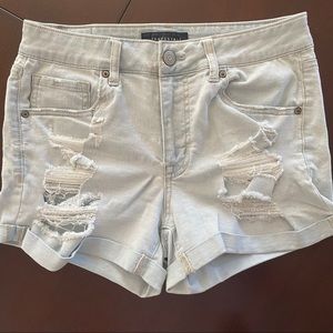 Aeropostale High-Waisted Denim Shorts | Size 6